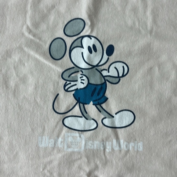 Walt Disney World Mickey Shirt - Picture 2 of 4